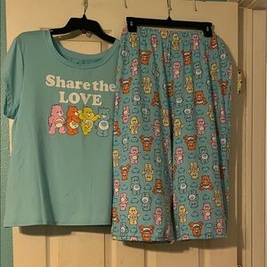 Care Bears Women Pajama Set. Light Blue w/Multicolor Bears. Size L. Capri length